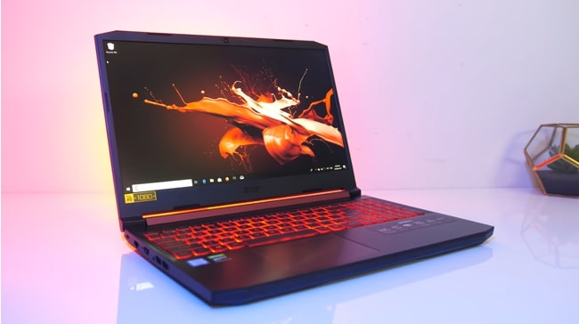 Acer Nitro 7. It is a fair performance gaming laptop with a bad thermal management and below an average battery life. It has an Intel Core i7 CPU with NVIDIA's GeForce GTX 1660 Ti 6GB GDDR6 GPU and 8GB of DDR4 RAM.